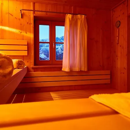 Noba Hof Фермерский дом *